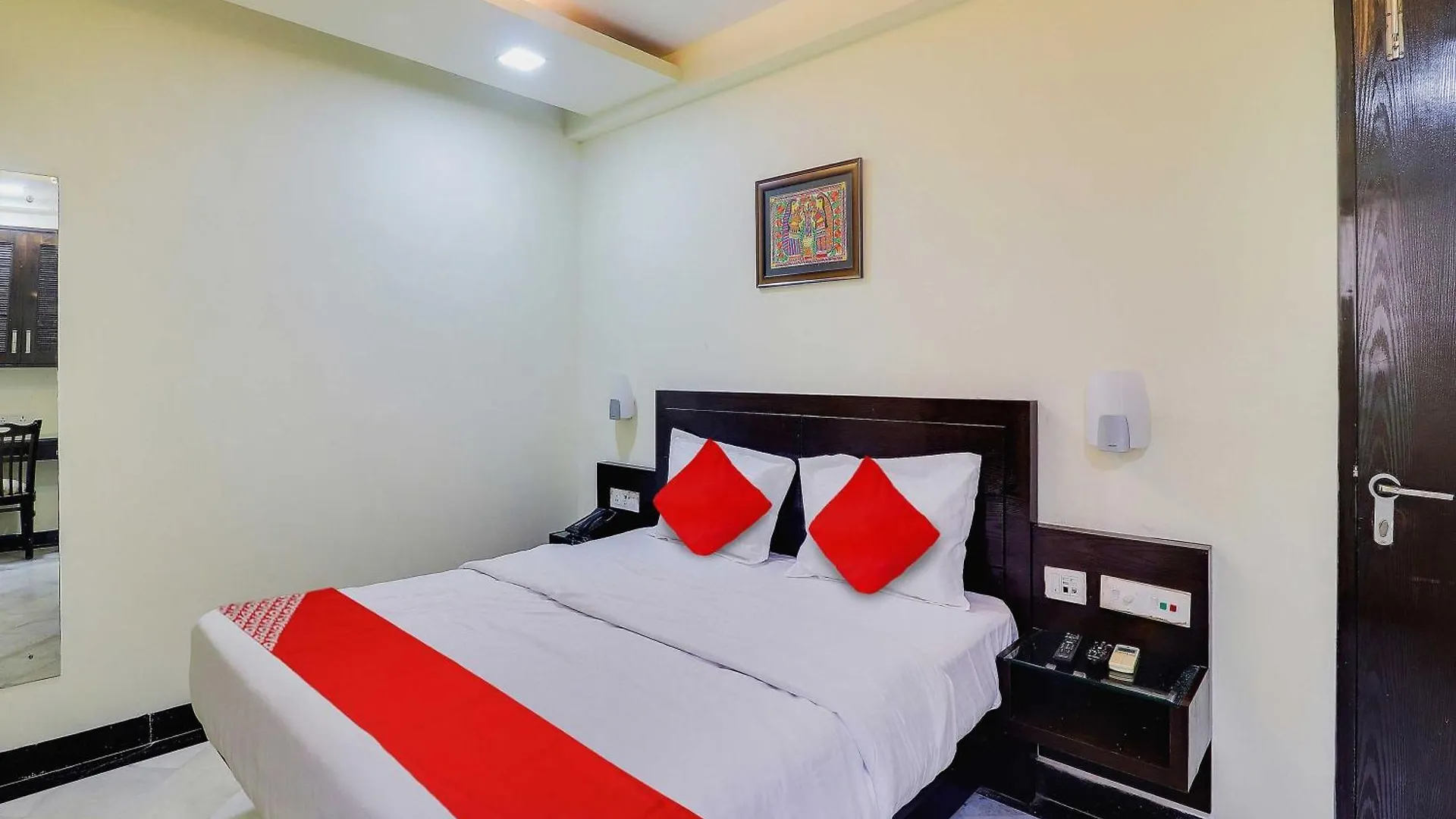 Oyo Flagship Hotel Rudra Palace Agra