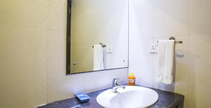 Oyo Flagship Hotel Rudra Palace Agra  Agra (Uttar Pradesh)