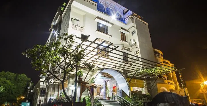 Oyo Flagship Hotel Rudra Palace Agra