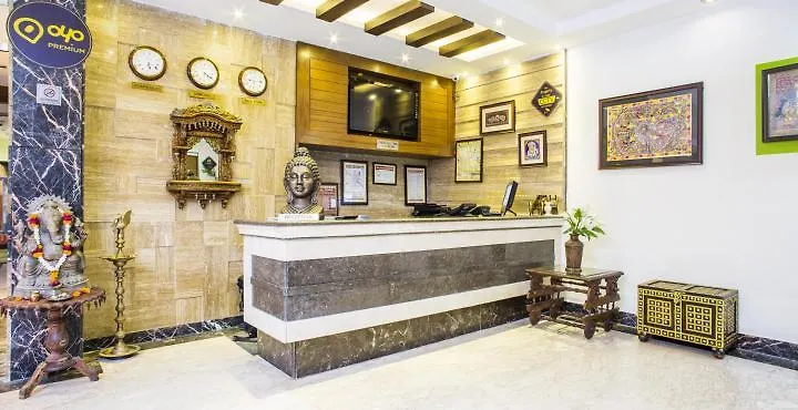 Oyo Flagship Hotel Rudra Palace Agra  India