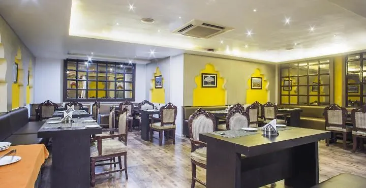 ****  Oyo Flagship Hotel Rudra Palace Agra  India