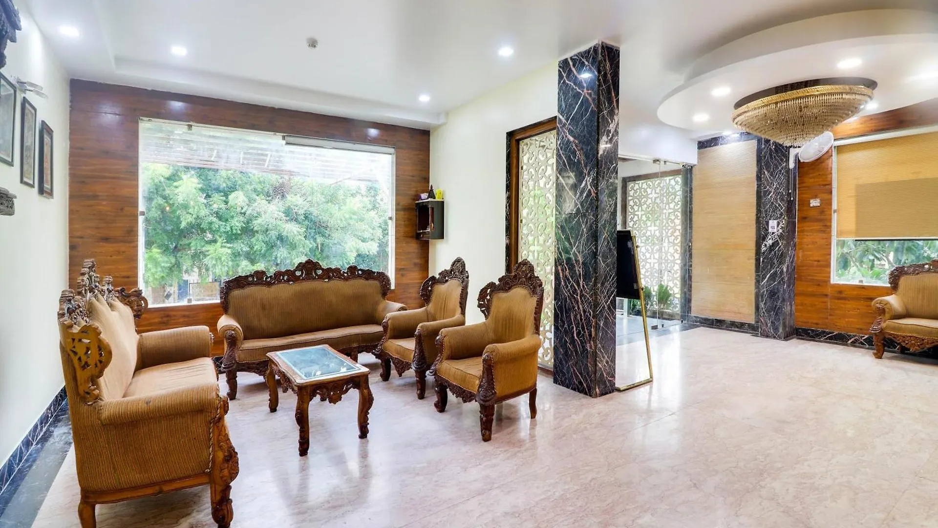Oyo Flagship Hotel Rudra Palace Agra