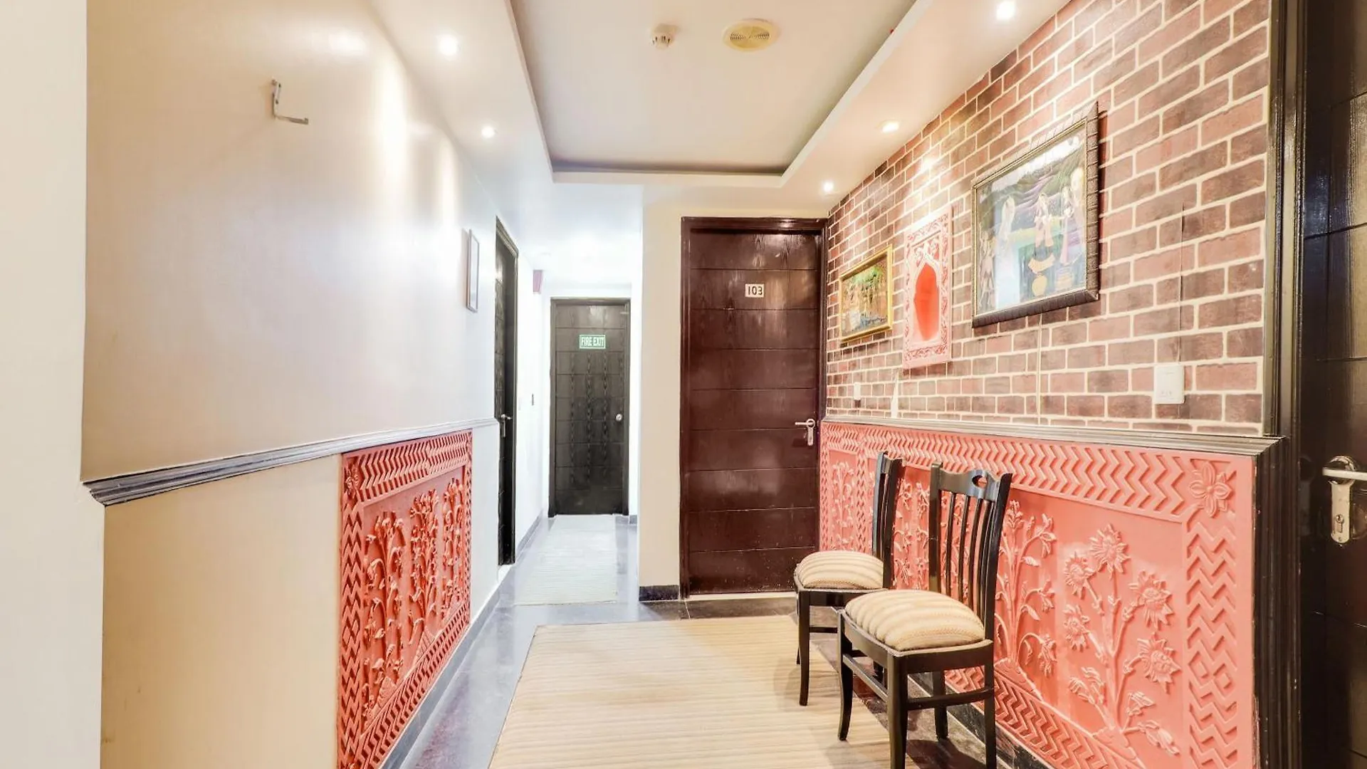 Oyo Flagship Hotel Rudra Palace Agra  India
