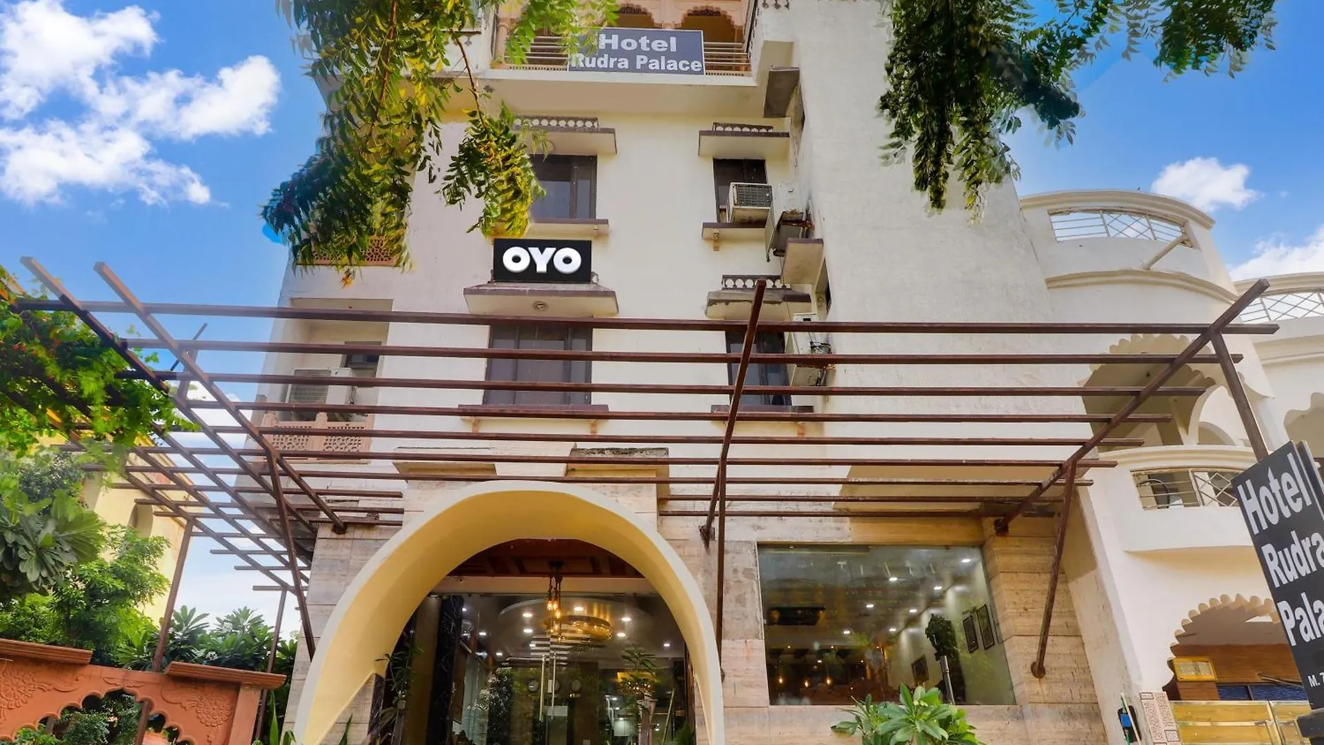 Oyo Flagship Hotel Rudra Palace Agra
