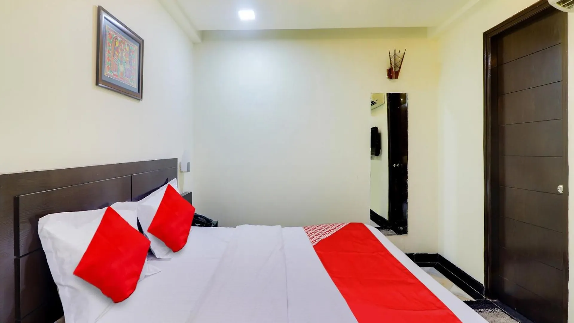 Oyo Flagship Hotel Rudra Palace Agra